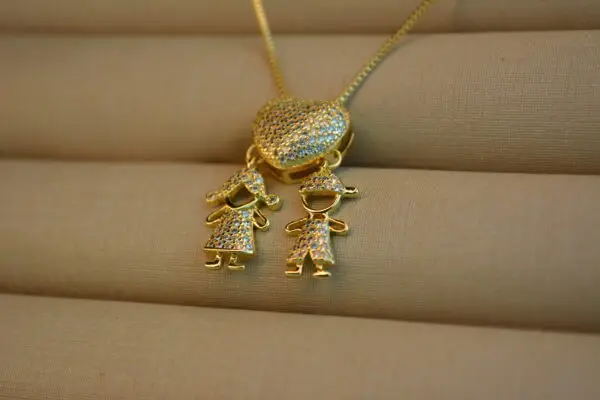 Colar coração cravejado casal - Imagem 7