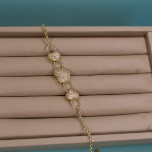 Pulseira corações cravejado